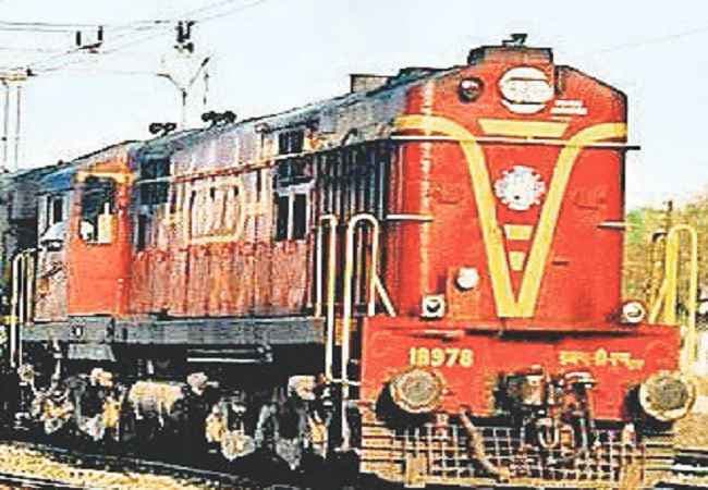 ECR के लिए 802 मानवरहित रेलवे क्रासिंग एक बड़ी समस्या