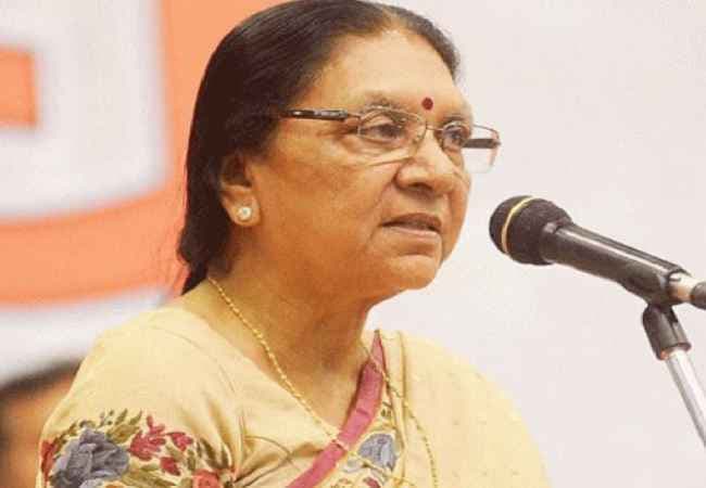 गुजरात : दलितों का प्रदर्शन, कई लोगों ने की आत्महत्या की कोशिश, सीआईडी जांच का आदेश