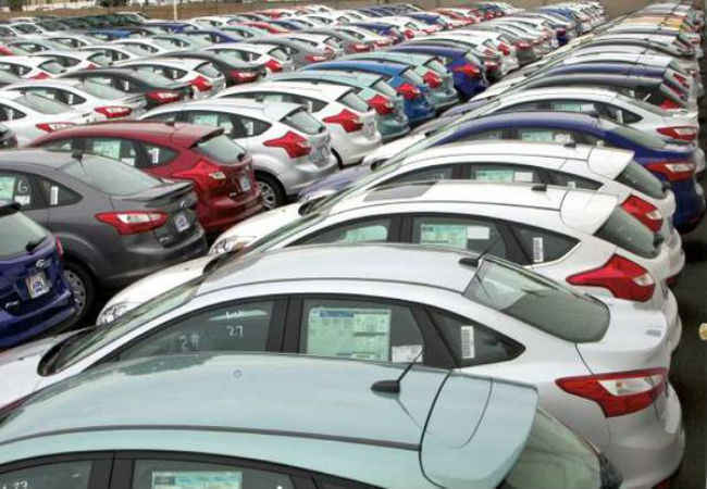 जुलाई में कारों की बिक्री ने पकड़ी रफ्तार, मंदी से उबरने के संकेत