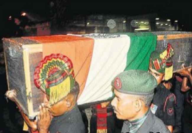 चतरा पहुंचा शहीद का पार्थिव शरीर, पैतृक गांव में होगा अंतिम संस्कार