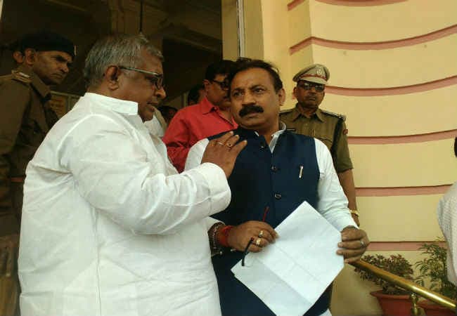 नियोजित शिक्षकों को मिल सकती है ऐच्छिक तबादले की सुविधा