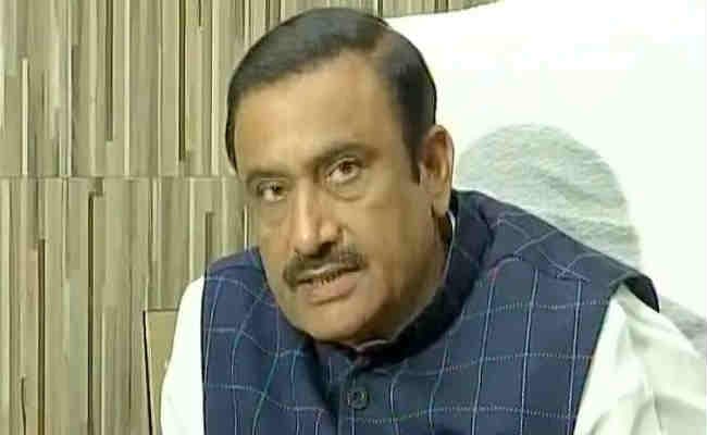 Crackers Ban : एमपी के मंत्री ने दिल्ली वालों को दिवाली मनाने के लिए भोपाल बुलाया