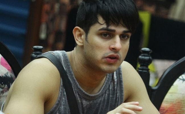 Bigg Boss 11: सलमान ने जिसे दिखाया था बाहर का रास्ता, फिर हो सकती है उसकी इंट्री…!