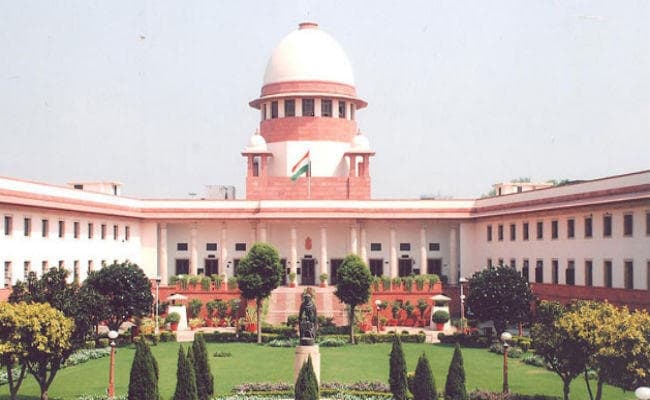पश्चिम बंगाल सरकार को सुप्रीम कोर्ट ने क्यों भेजा नोटिस