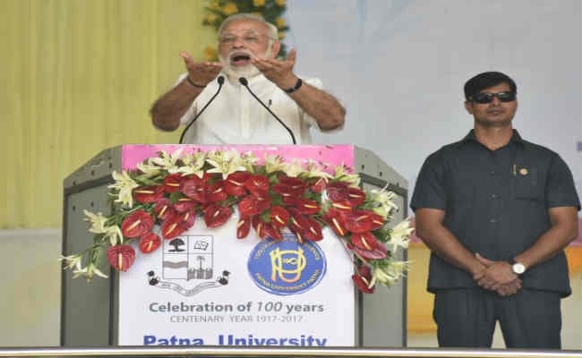 PU के शताब्दी समारोह में बोले PM, केंद्रीय विवि बीते कल की बात, देश के शीर्ष 20 विवि को विश्वस्तरीय बनाया जायेगा PU के शताब्दी समारोह में बोले PM, केंद्रीय विवि बीते कल की बात, देश के शीर्ष 20 विवि को विश्वस्तरीय बनाया जायेगा