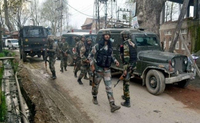 Excellent work! हंदवाड़ा में लश्कर के 3 आतंकी मार गिराये गये, ऑपरेशन ”ऑल आउट” के तहत ”अबतक 190”