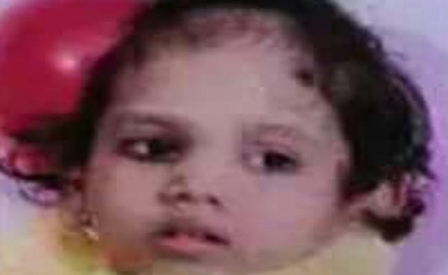 Dhanbad : 3 साल की बिटिया के लिए सुमित ने छेड़ी जंग, सीएम ने दिव्यांग बच्ची को दिलाया सम्मान