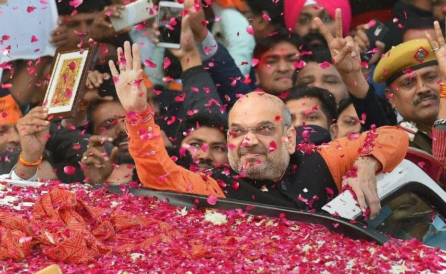 गुजरात में भाजपा की सत्ता कायम, हिमाचल में किया कांग्रेस को सत्ता से बेदखल