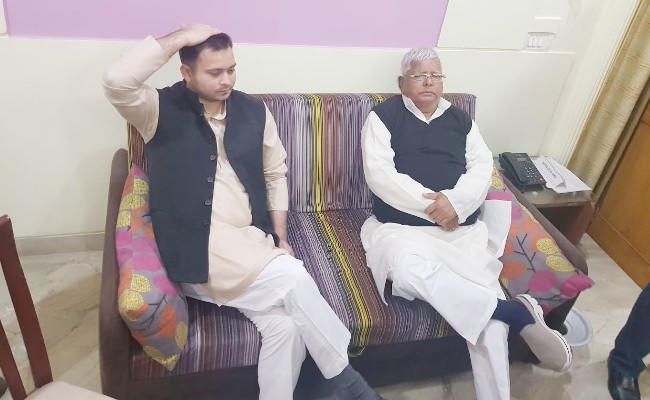 900 करोड़ का चारा घोटाला : 21 साल बाद लालू, जगन्नाथ समेत 22 लोगों पर फैसला आज, जानें केस की खास बातें
