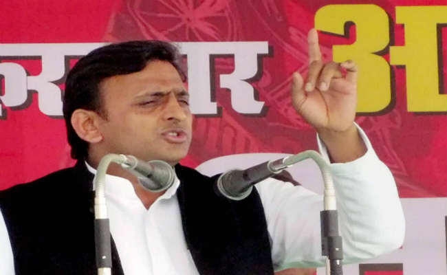 उन्नाव रैली में बोले अखिलेश, SCAM से देश को बचाना है, ”सेव कंट्री अमित शाह एंड मोदी”