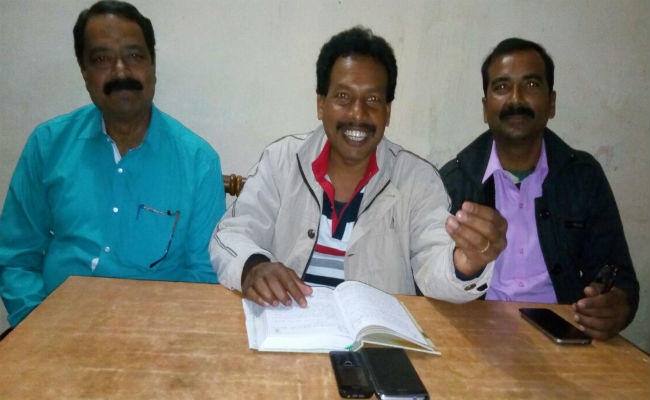 झाविमो के केंद्रीय सचिव रहे परितोष सोरेन ने पार्टी छोड़ी, दो दशक से थे बाबूलाल मरांडी के साथ
