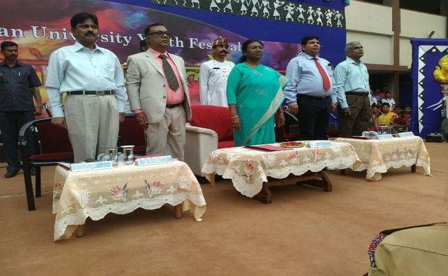 कोल्हान यूनिवर्सिटी के युवा महोत्सव की शुरूआत, राज्यपाल ने किया उद्घाटन