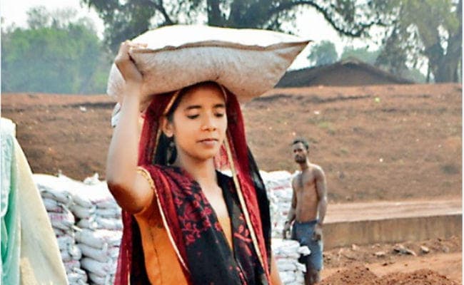 #Jharkhand / मजदूरी कर रही हैं झारखंड की महिला क्रिकेटर