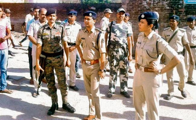भभुआ में व्यवसायी पुत्र से दिनदहाड़े 12.5 लाख की लूट भभुआ में व्यवसायी पुत्र से दिनदहाड़े 12.5 लाख की लूट