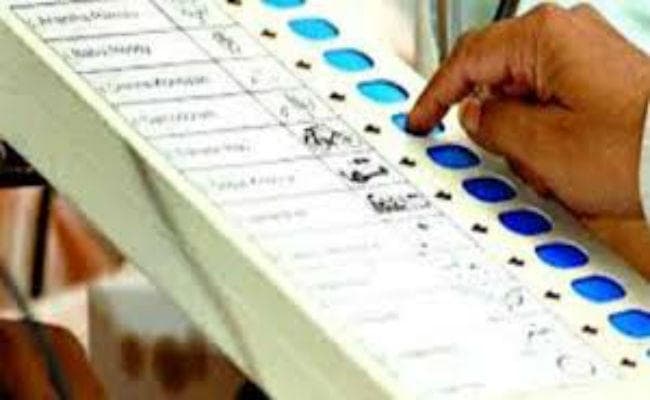 2019 के लोकसभा चुनाव से पहले बदले जायेंगे नौ लाख ईवीएम