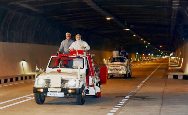 प्रधानमंत्री मोदी ने उधमपुर से पाकिस्तान को दिया 5 कड़े संदेश