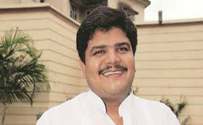 नीरज सिंह हत्याकांड : चार शूटरों की तलाश में लगे हैं चार थानेदार