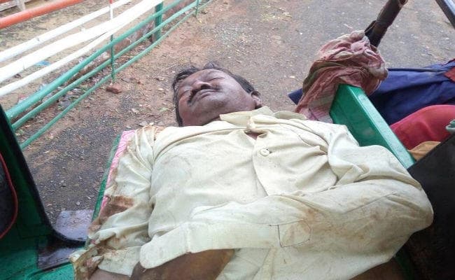 साहेबगंज : रानीबथान में मोटर साइकिल व कमांडर जीप के बीच भिड़ंत, दो की मौत