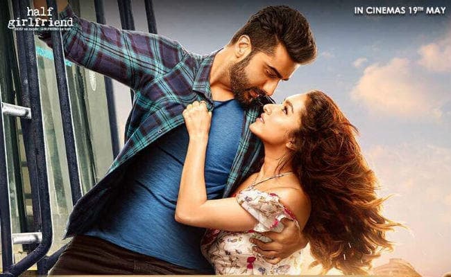 फिल्‍म देखने से पहले जानें कैसी है अर्जुन-श्रद्धा की ''हाफ गर्लफ्रेंड'', पढें रिव्यू...