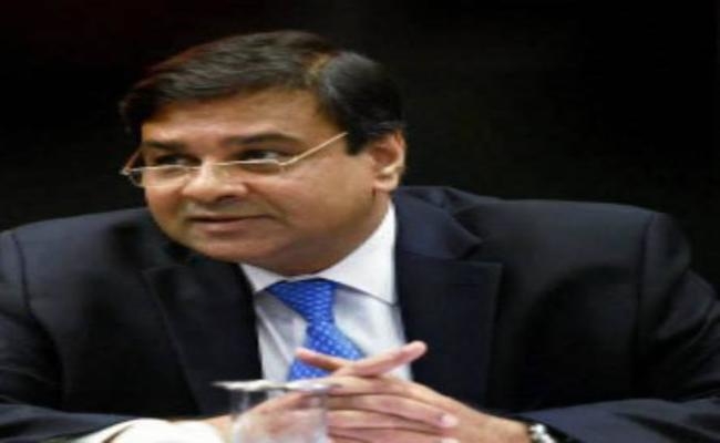 रिजर्व बैंक आैर सरकार में फिर बढ़ी तनातनी, वित्त मंत्रालय के साथ एमपीसी ने नहीं की बैठक