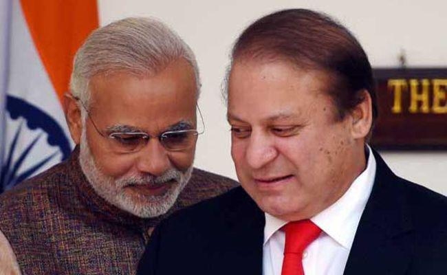 रिश्तों की कड़वाहट के बीच पीएम मोदी ने की नवाज शरीफ से मुलाकात, पूछा- अब कैसी है मां…?