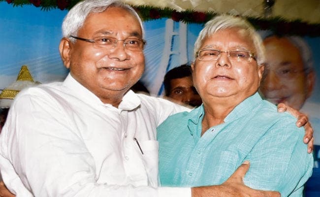 आरा-छपरा व दीघा-सोनपुर पुल चालू, बोले CM नीतीश, वे तकरार करते रहें, हमलोग नहीं होने वाले डायवर्ट