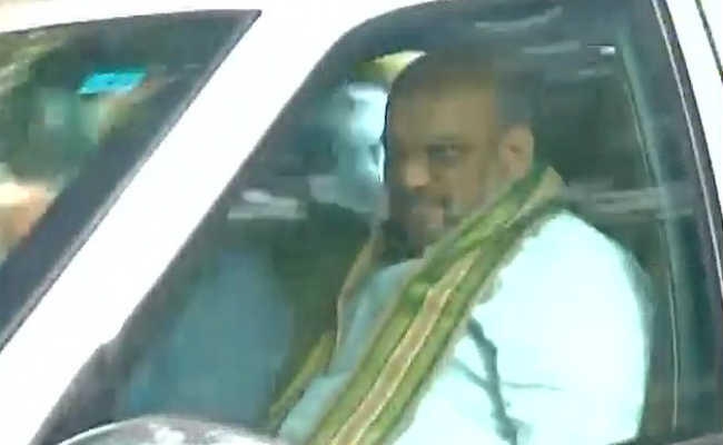 राष्ट्रपति चुनाव : उद्धव ठाकरे से मिले अमित शाह, बंद कमरे में हुई घंटो मंथन