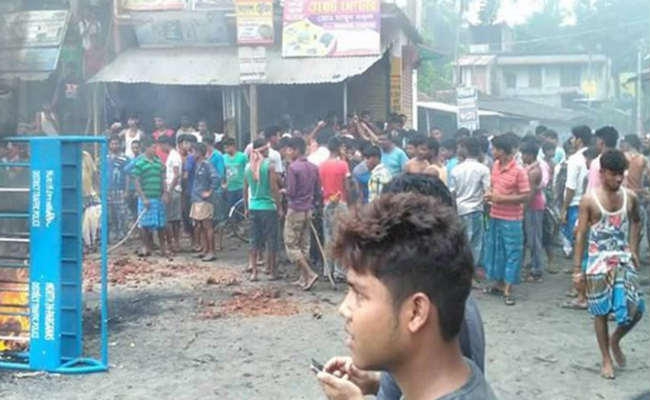 बंगाल में बेकाबू हो रही हिंसा, गृह मंत्रालय ने सरकार से मांगी रिपोर्ट, बीएसएफ की 4 बटालियन भेजेगा केंद्र
