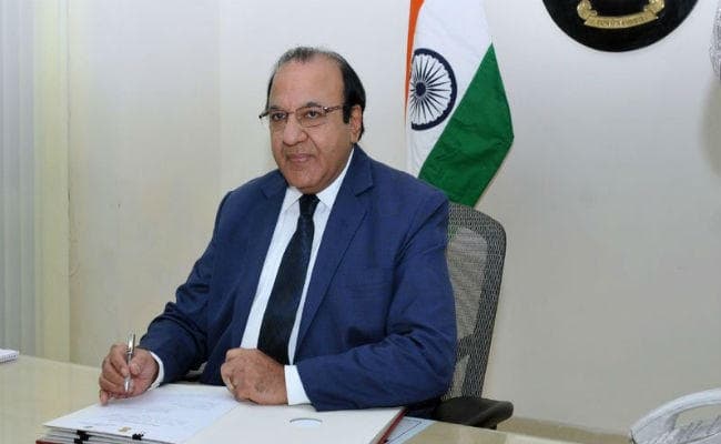 मुख्य चुनाव आयुक्त बने अचल कुमार ज्योति, पढ़ें क्यों हैं पीएम मोदी उनके कायल