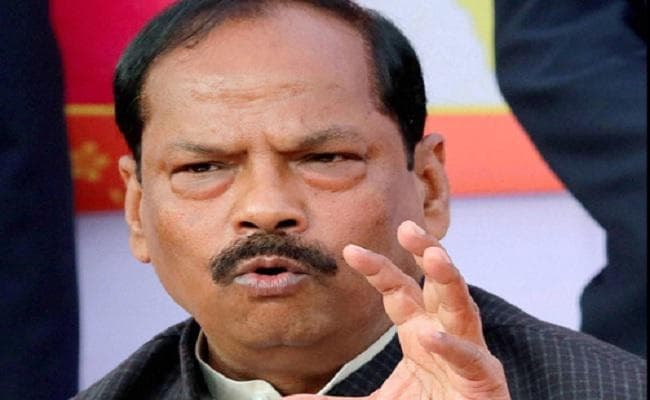 रघुबर दास ने बोला नीतीश सरकार पर बड़ा हमला, कहा- बिहार में लालू के हाथ में कमान