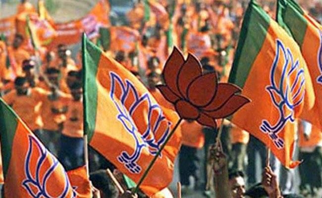भाजपा सुपर हाईवे पर, विपक्ष जीरो पर