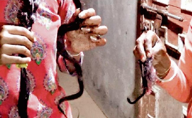 यहां भूत-प्रेत रहस्यमयी तरीके से काट देते है महिलाओं के चोटी !