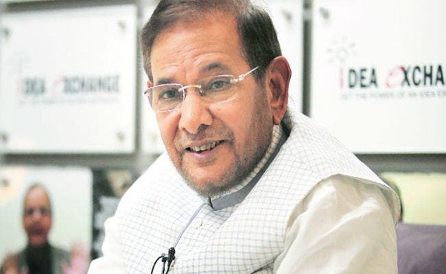 बिहार में महागठबंधन का टूटना दुर्भाग्यपूर्ण : शरद