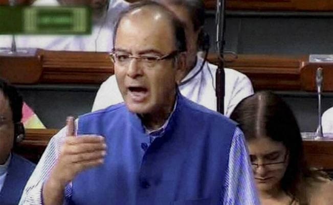 पाकिस्तान ने घुसपैठ की कोशिशें तेज की, अबतक सीजफायर उल्लंघन की 285 घटनाएं : अरुण जेटली