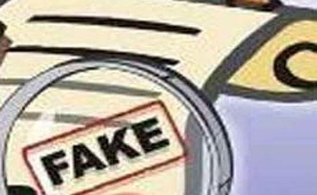 सोशल मीडिया पर NEET PG का फर्जी प्रवेश पत्र जारी, MCC ने दी चेतावनी सोशल मीडिया पर NEET PG का फर्जी प्रवेश पत्र जारी, MCC ने दी चेतावनी