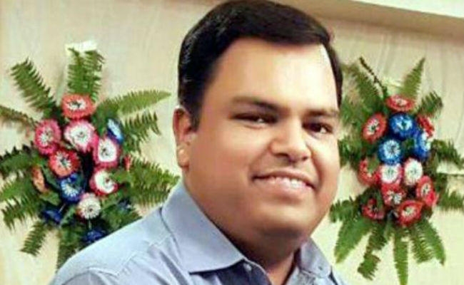 बक्सर के डीएम का सुसाइडल वीडियो, माता-पिता से पत्नी के संबंध ठीक नहीं, जीना दुश्वार है