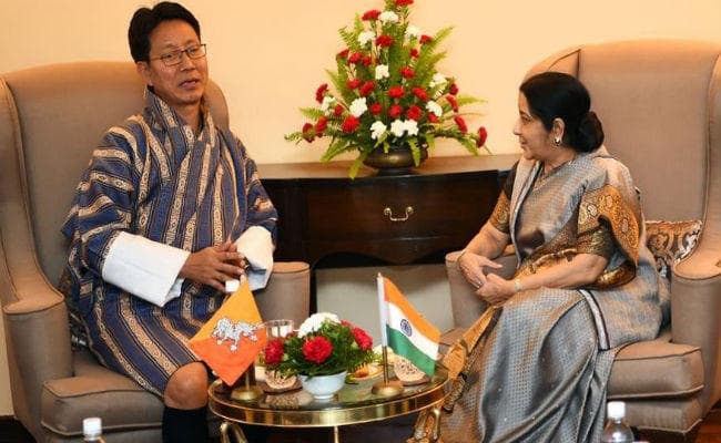 सुषमा से मुलाकात के बाद भूटान के विदेश मंत्री ने कहा-डोकलाम पर झूठ बोल रहा है चीन