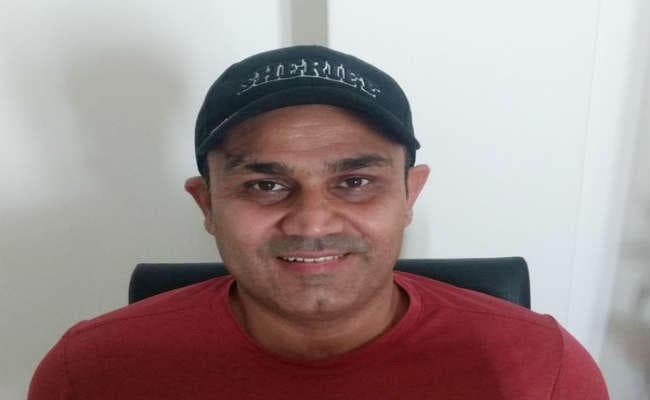गोरखपुर में बच्चों की मौत पर सहवाग के ट्वीट से भड़के लोग, कहा, शर्म करो…