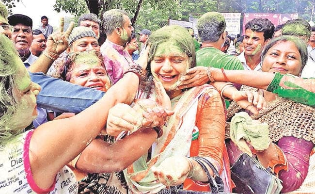 मतगणना: राज्य के सात नगर निकायों के चुनाव में वाम और कांग्रेस का सफाया, तृणमूल का दबदबा कायम भाजपा अब दूसरे नंबर पर