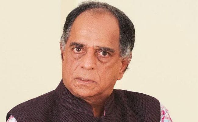 #CBFC : स्मृति ईरानी पर पहलाज निहलानी ने बोला हमला, #InduSarkar की वजह से कराई मेरी छुट्टी…