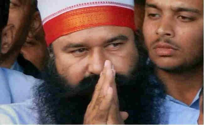 जेल में राम रहीम ….कैदी नंबर 1997, टहलते हुए कटी रात