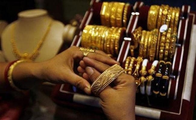 Gold की हर खरीददारी पर दिखाना होगा Pan Card…!