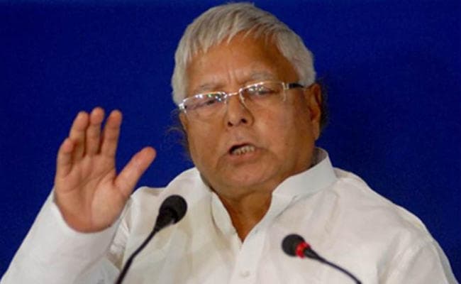 चारा घोटाला में पेशी के लिए लालू प्रसाद रांची पहुंचे, कहा सुशील मोदी जेल जायेंगे