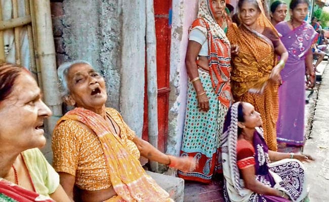 कटिहार : झालमुड़ी के 10 रुपये मांगने पर वृद्ध की हत्या