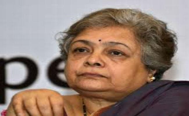 मृणाल पांडे के ट्वीट से मचा बवाल, पत्रकारों ने कहा – मानदंड बचा रहना चाहिए