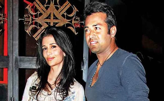 हवाई सफर से शुरू हुआ था रिया का लिएंडर से रोमांस, अब मांगा 2.62 लाख रुपये मासिक गुजारा भत्ता