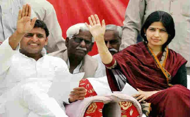 अखिलेश का ऐलान, ”चुनाव नहीं लड़ेंगी डिंपल यादव”