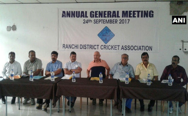 RTI के तहत खुलासा : अभी भी BCCI के एक्टिंग सेक्रेटरी अमिताभ चौधरी के हस्ताक्षर से निकाले जाते हैं JSCA के पैसे
