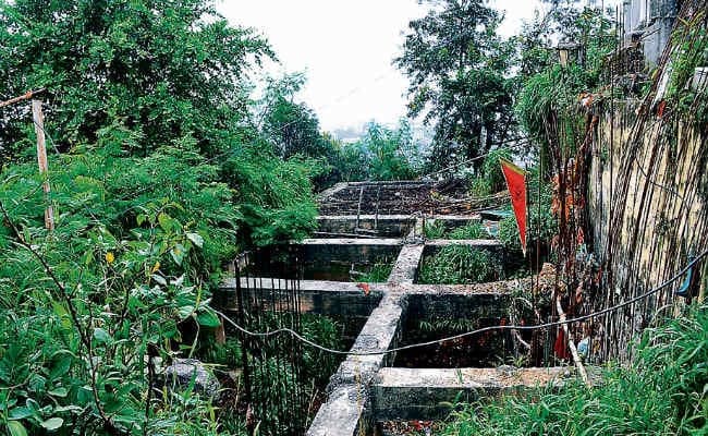 योजनाबद्ध तरीके से काम होता, तो पहाड़ी का ये हाल नहीं होता
