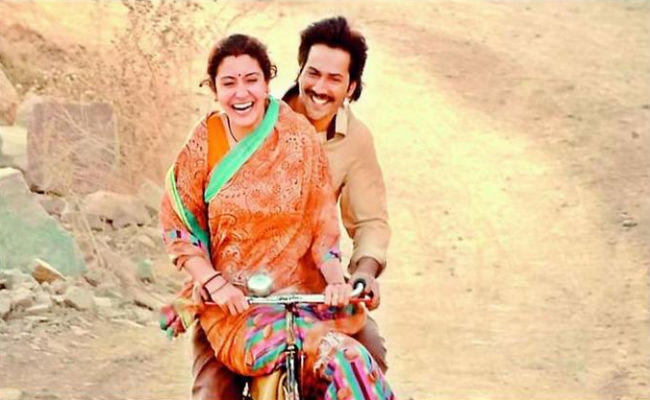 बॉलीवुड में कैसी फिल्में चलेंगी – फिक्शन या रियलिस्टिक? जानें क्या कहते हैं वरुण धवन…